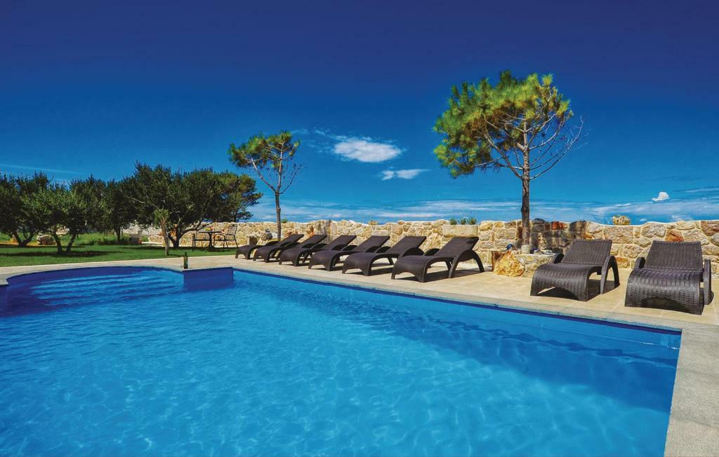 Villa Dabo Novalja Buitenkant foto